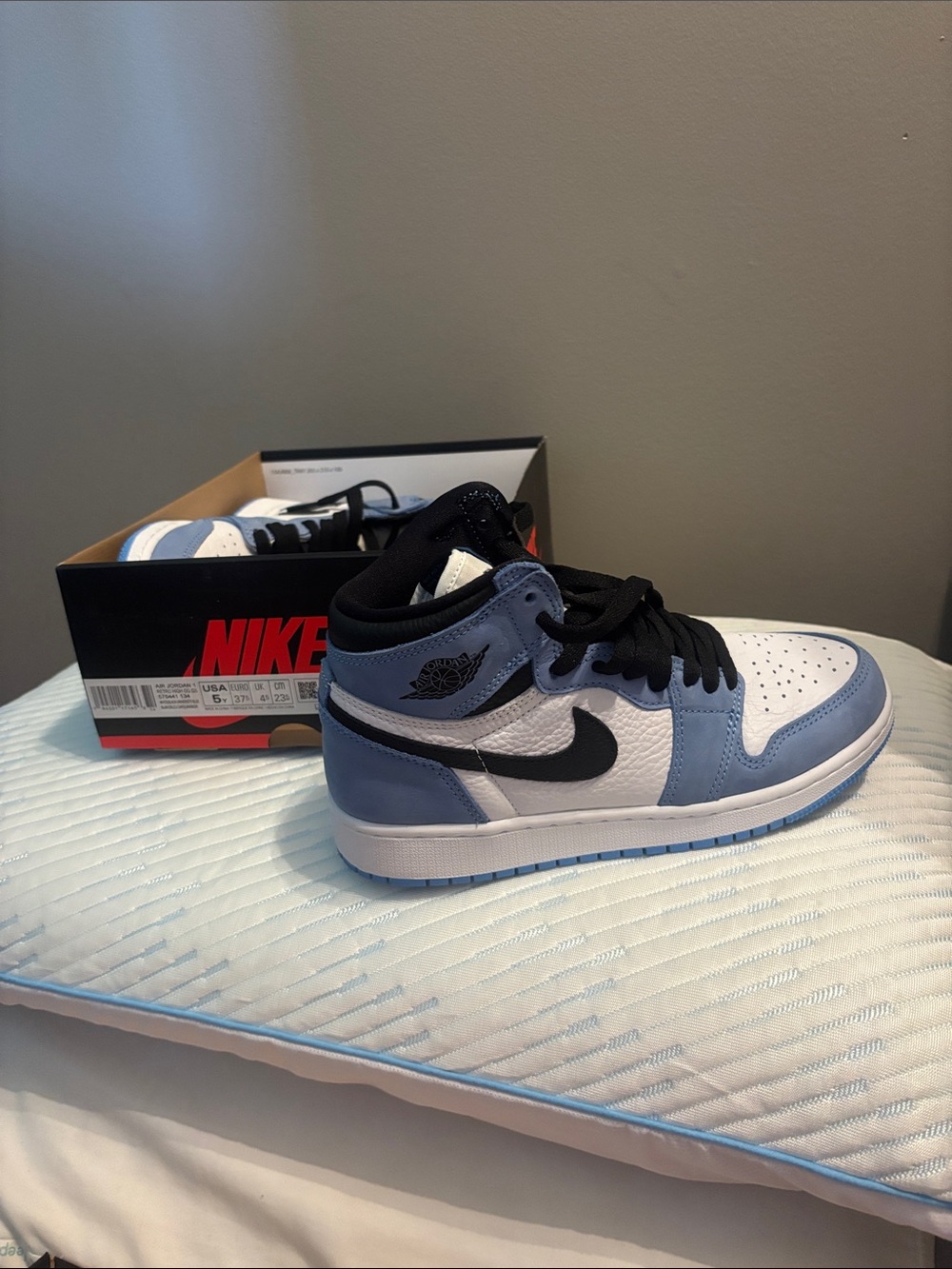 Nike Air Jordan 1 Mid White, University Blue & Black
